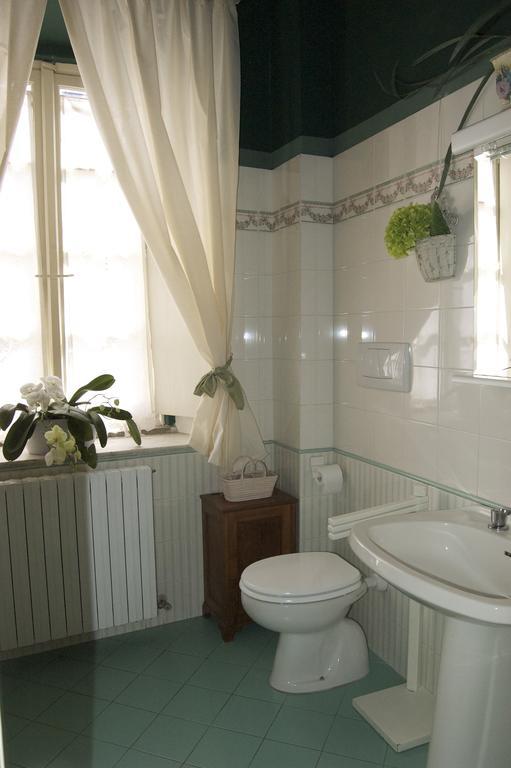 Palazzo Tucci Apartments Lucca Cameră foto